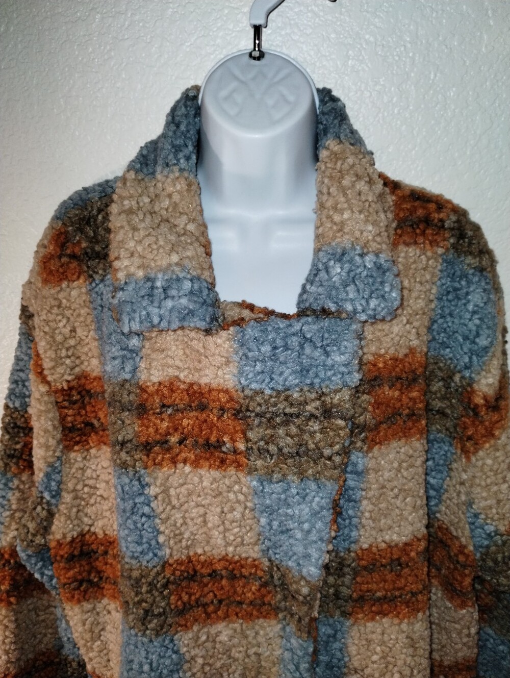 Cozy Plaid Sherpa Long Coat Plaid Blue, Tan & Brown Pockets sz XL - Picture 6 of 17